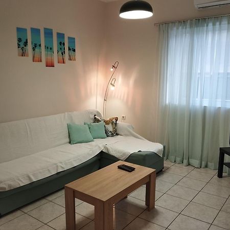 Modern Apartment In Καλαμάτα Εξωτερικό φωτογραφία